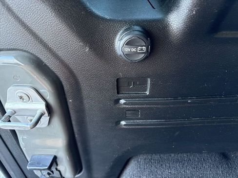 Used 2020 Jeep Wrangler Unlimited Willys image 36