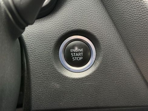 Used 2024 Toyota Corolla SE FWD image 23