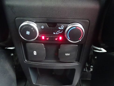 Used 2020 Ford Explorer AWD XLT w/ Equipment Group 202A image 50