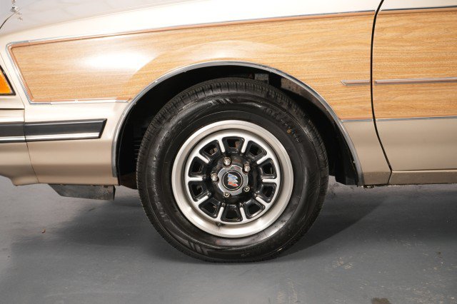 Used 1994 Buick Century Special FWD image 41