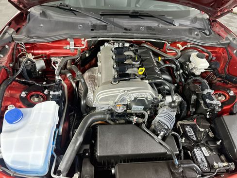 Used 2022 MAZDA MX-5 Miata RF Grand Touring RWD image 29
