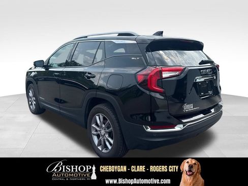 Used 2023 GMC Terrain SLT FWD image 9