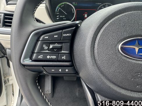 Used 2025 Subaru Forester Limited AWD/4WD image 22