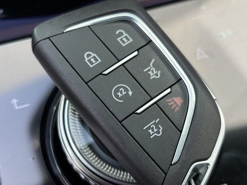 New 2026 Cadillac Escalade Luxury AWD/4WD image 36