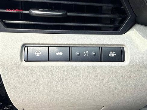Used 2025 Nissan Altima 2.5 SL AWD/4WD image 20