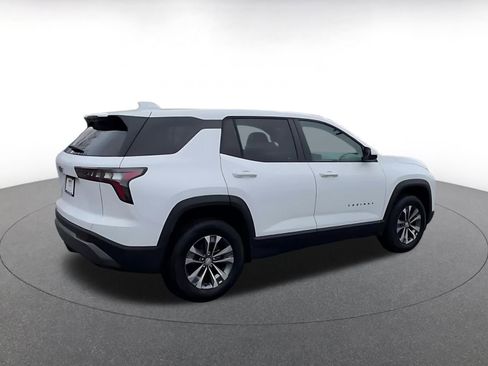 Used 2025 Chevrolet Equinox LT image 14