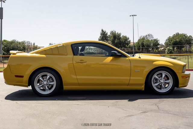 Used 2006 Ford Mustang GT Premium RWD image 9