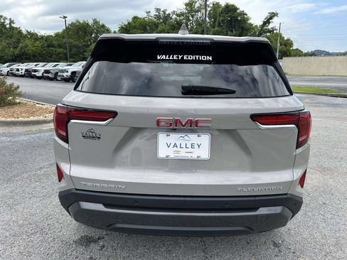 New 2027 GMC Terrain Elevation FWD image 5
