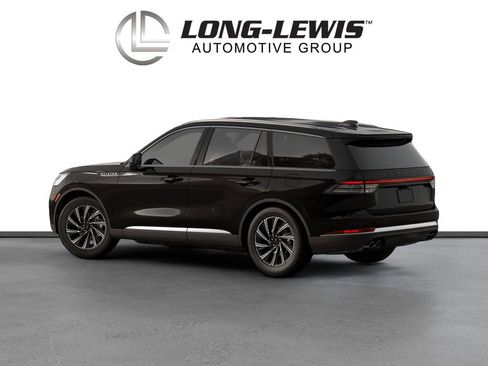 New 2026 Lincoln Aviator 2WD image 2
