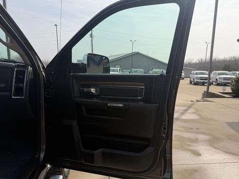 Used 2016 RAM 2500 Laramie w/ Convenience Group image 47