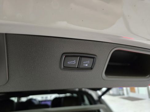 Used 2021 Porsche Macan S image 39