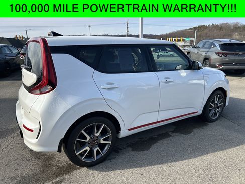 Used 2022 Kia Soul Turbo image 11