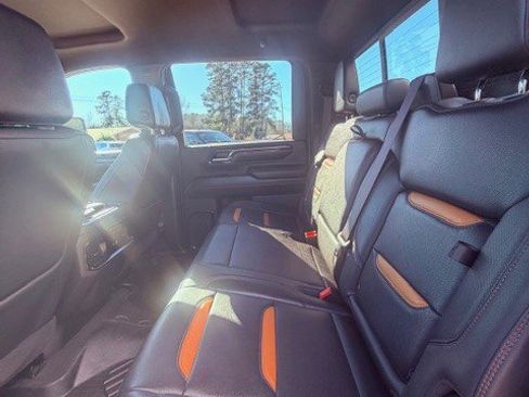 Certified 2024 GMC Sierra 2500 AT4 w/ AT4 Preferred Package image 16