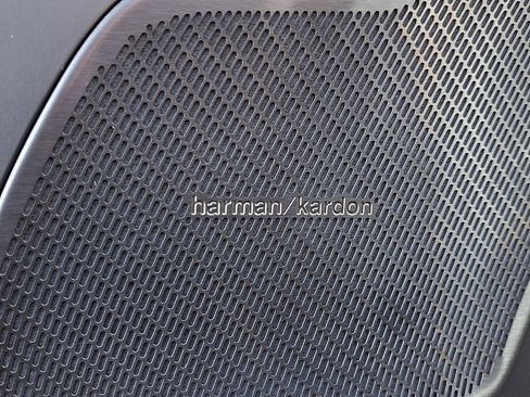 New 2026 Volvo XC60 B5 Ultra w/ Protection Package Premier image 12