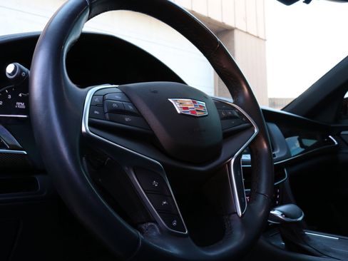 Used 2018 Cadillac CT6 Luxury image 25