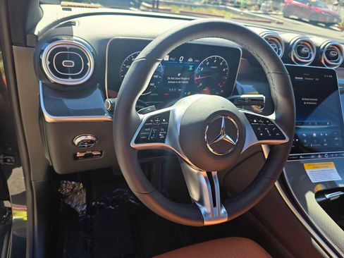 Used 2026 Mercedes-Benz GLC 300 4MATIC image 27