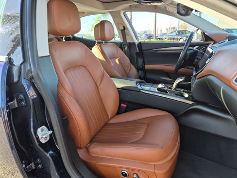 Used 2022 Maserati Ghibli GT RWD image 31