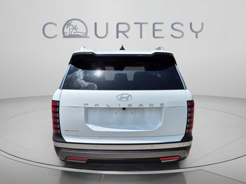New 2027 Hyundai Palisade SEL Premium FWD image 4