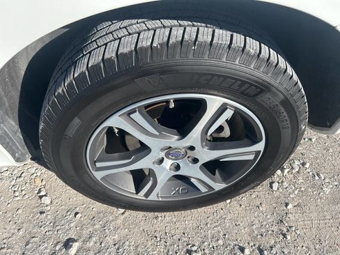 Used 2015 Volvo XC60 T6 Premier Plus image 10