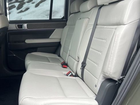 Used 2024 Hyundai Santa Fe Limited image 20