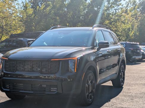New 2026 Kia Sorento X-Line EX image 3