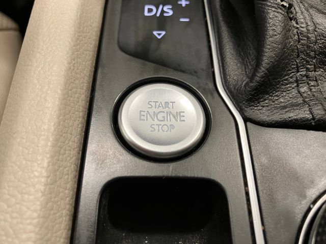 Used 2018 Volkswagen Atlas SEL Premium AWD/4WD image 37