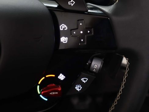 Certified 2025 Ferrari SF90 Spider image 33