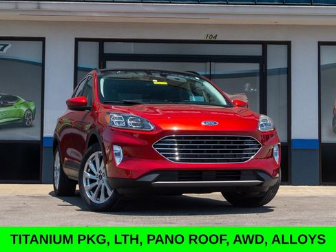 Used 2022 Ford Escape Titanium w/ Titanium Elite Package image 1