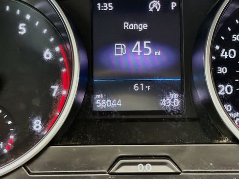 Used 2019 Volkswagen Tiguan S w/ Driver Assistance Package FWD image 8