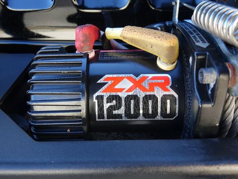 Used 2020 Jeep Wrangler Unlimited Sport image 11