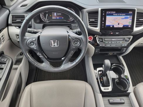 Used 2019 Honda Ridgeline RTL-E image 27