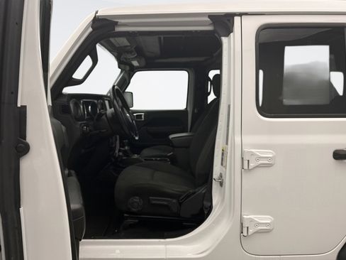 Used 2021 Jeep Wrangler Unlimited Sport w/ Sun And Sound Package image 8