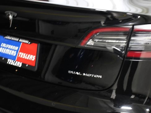 Used 2021 Tesla Model 3 Long Range image 4