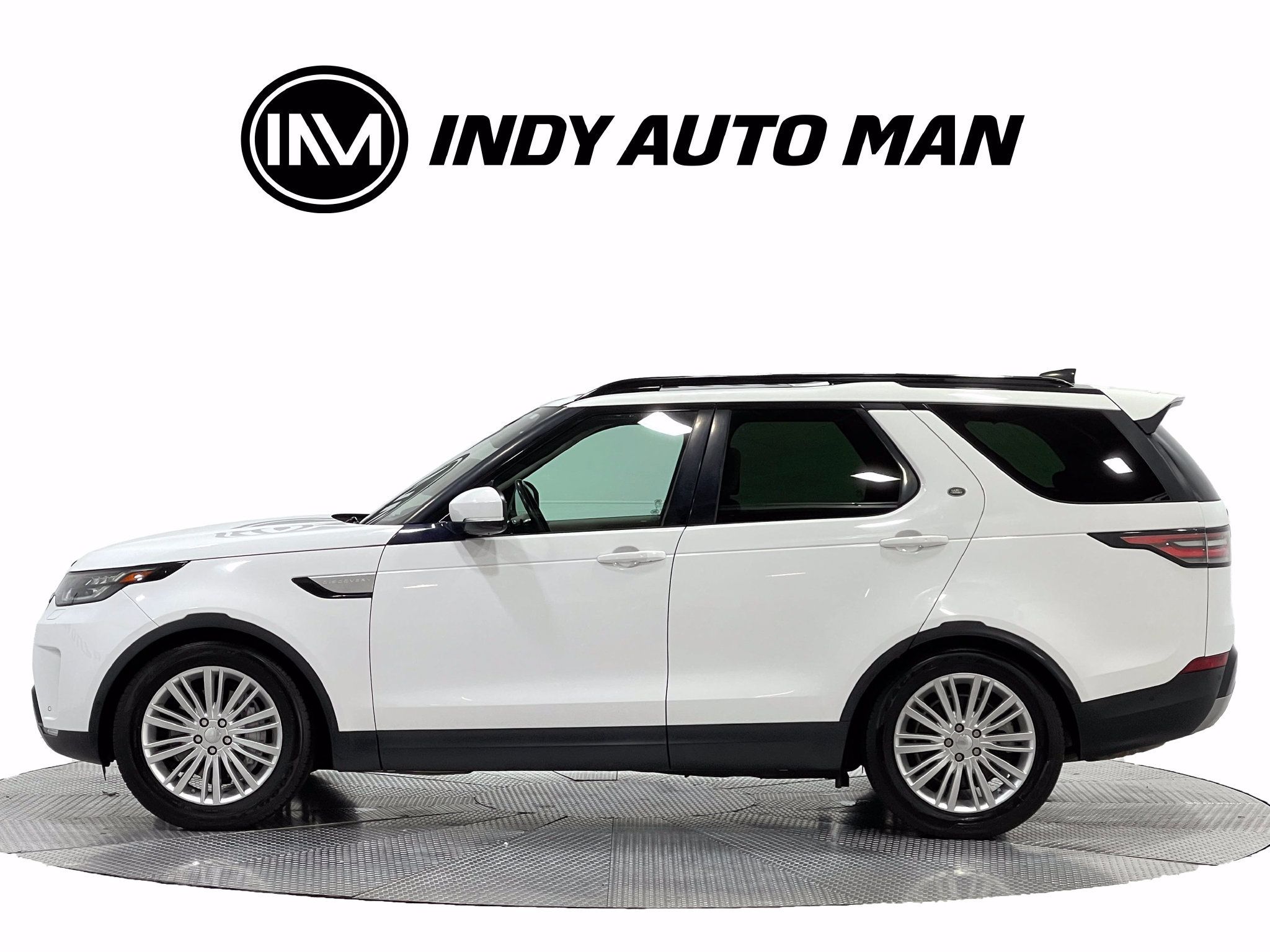 Used 2018 Land Rover Discovery HSE AWD/4WD image 7