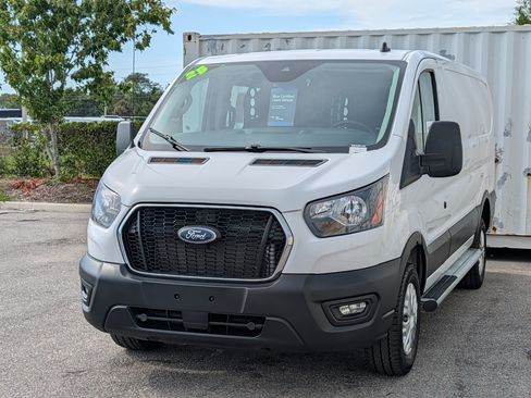Certified 2025 Ford Transit 250 Low Roof w/ Exterior Upgrade Package RWD image 7