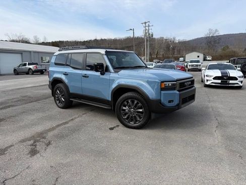 Used 2026 Toyota Land Cruiser w/ Premium Package image 4