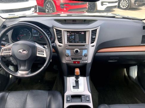 Used 2013 Subaru Outback 2.5i Limited image 15