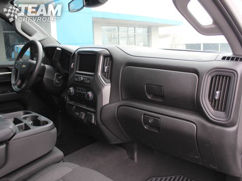 Used 2024 Chevrolet Silverado 1500 Custom image 26