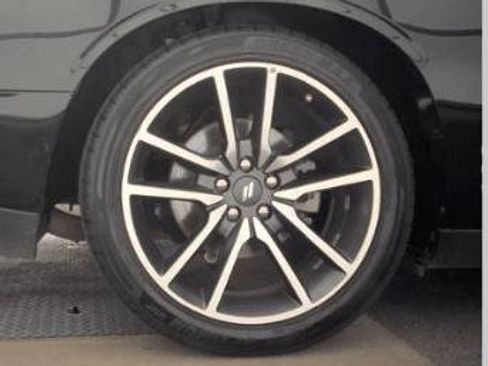 Used 2023 Dodge Challenger R/T image 35