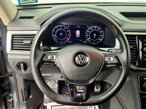 Used 2019 Volkswagen Atlas SEL R-Line FWD image 14
