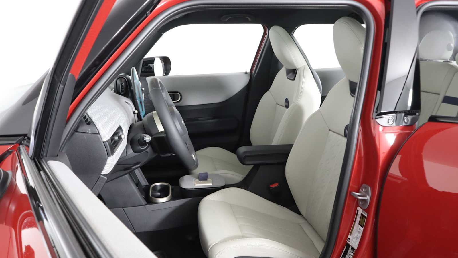 Used 2026 MINI Cooper 4-Door Hardtop FWD image 10