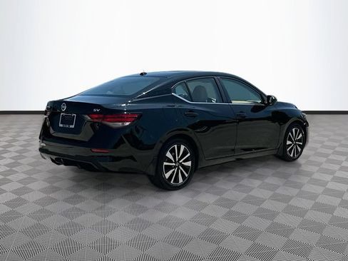 Used 2023 Nissan Sentra SV w/ SV Premium Package FWD image 5