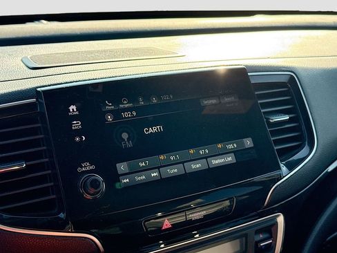 Used 2020 Honda Pilot Black Edition image 15