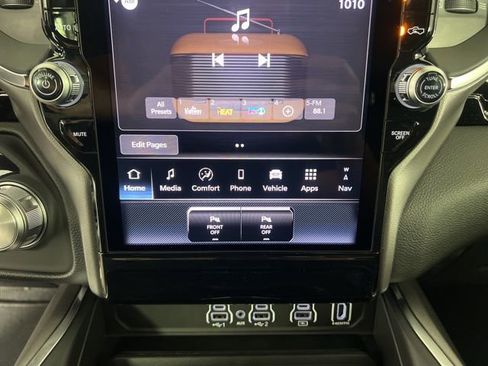 New 2026 RAM 1500 Laramie AWD/4WD image 23