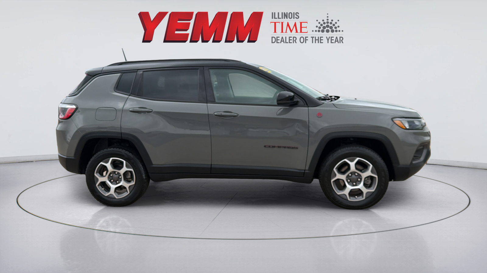 Used 2022 Jeep Compass Trailhawk AWD/4WD image 11