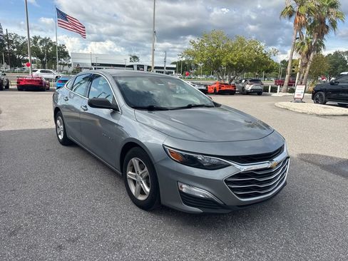 Used 2023 Chevrolet Malibu LS FWD image 1