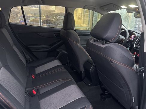 Used 2023 Subaru Crosstrek 2.0i Premium image 18