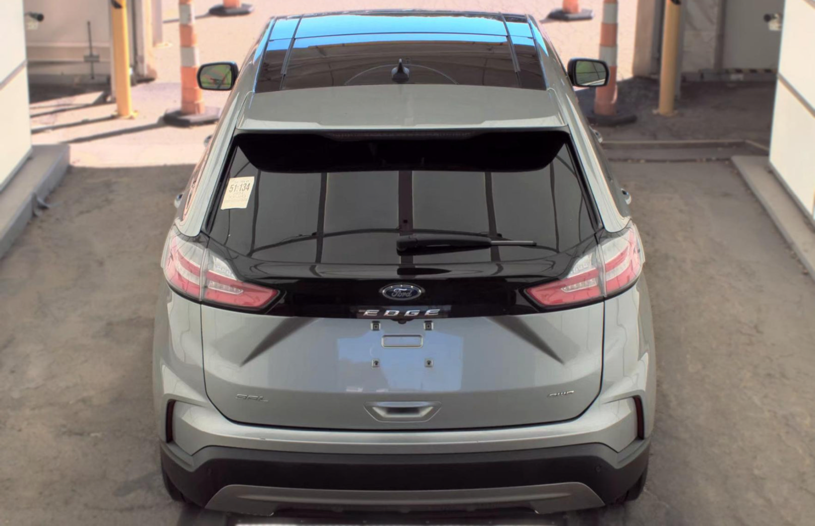 Used 2024 Ford Edge SEL w/ Convenience Package AWD/4WD image 5