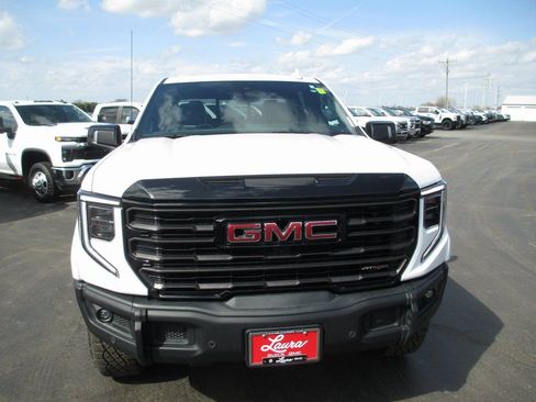 Used 2024 GMC Sierra 1500 AT4X AWD/4WD image 12