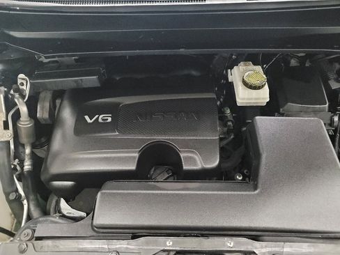 Used 2018 Nissan Pathfinder Platinum image 30